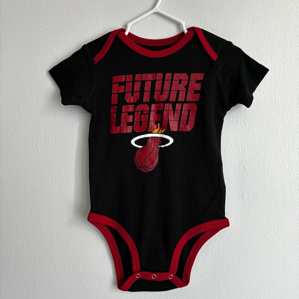 NBA Future Legend Black and Red Kids One Piece Size 18 M